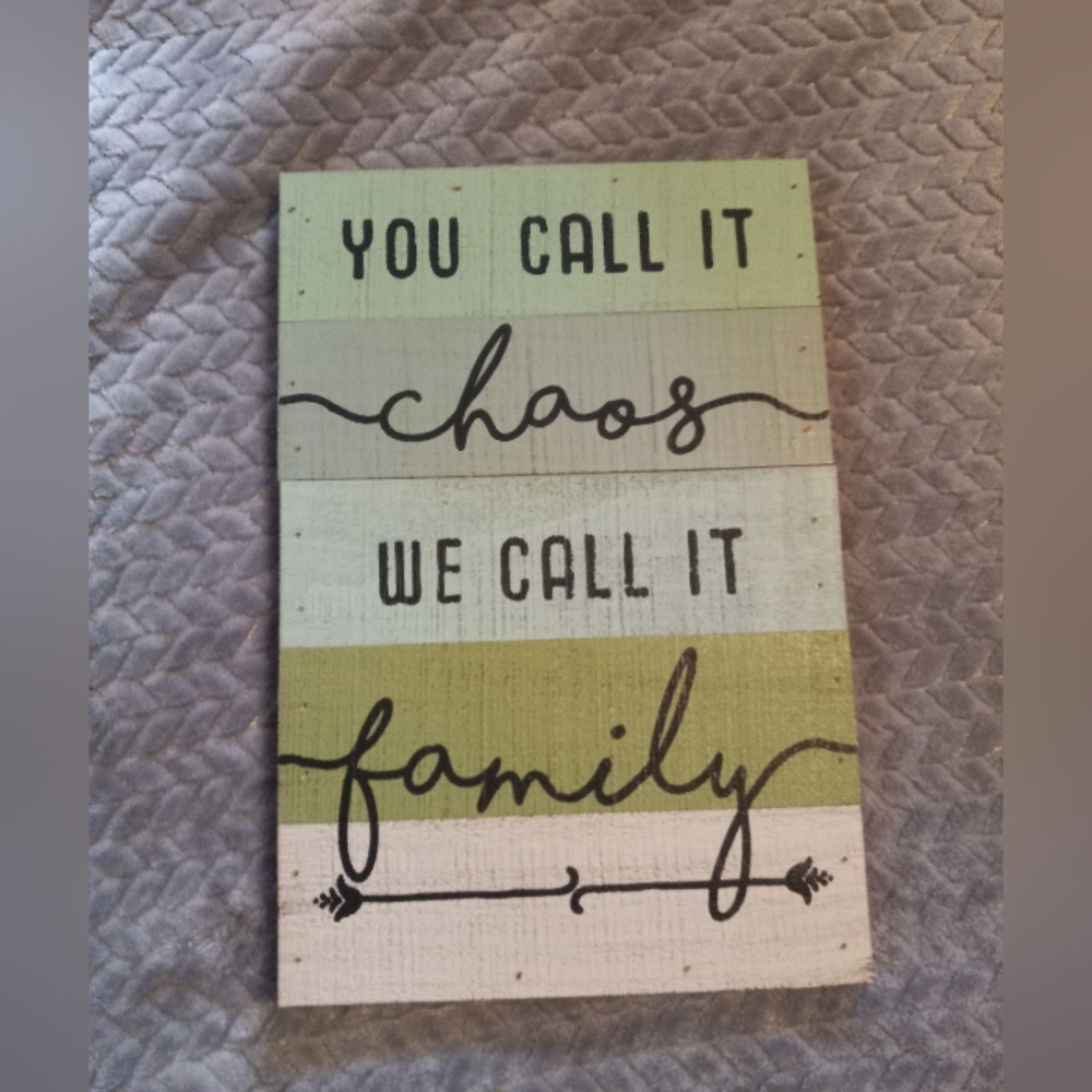 Cute wood pallet sign